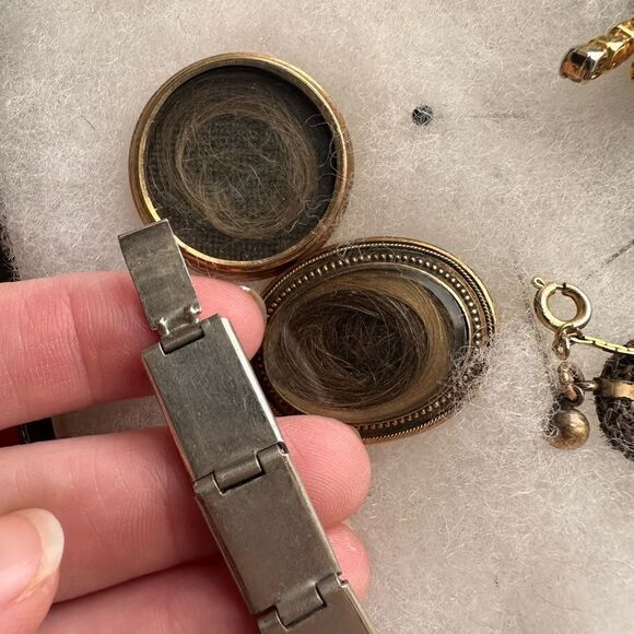 Antique 1920s Art Deco Era Bracelet - Picture 11 of 11